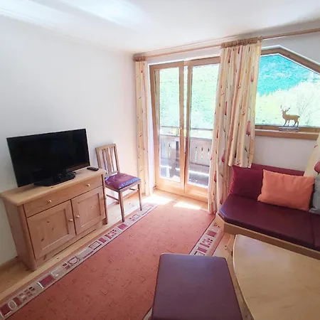 Casa de Férias In Tirol By Zillertal Slopes, Cleaning Included *